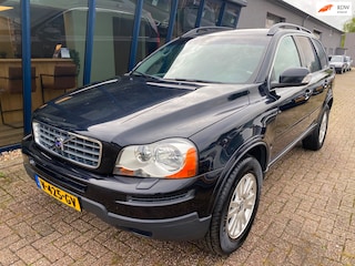 Volvo XC90 2.4 D5 Momentum Automaat GRIJS KENTEKEN / YOUNGTIMER