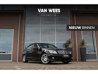 Mercedes-Benz C-klasse 200 K Avantgarde | AMG sportpakket | Schuif-/kanteldak | Sportstoelen | Premium Sound System | Stoelverwarming | Sportonderstel | Vario steering | Origineel
