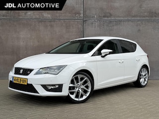 Seat Leon 1.4 TSI FR | Trekhaak | Navigatie | Full LED | Climate Control | Parkeersensoren | Dealer onderhouden