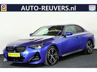 BMW 2-serie Coupé 218i M-Sport / LED / HUD / Navi / CarPlay / Portimao Blauw