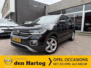 Volkswagen T-Cross 1.0 TSI Life Business Automaat/Stoel verwarming/Trekhaak/Camera.