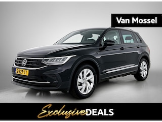 Volkswagen Tiguan 1.5 TSI Life Business | Trekhaak | Elektrische achterklep | Parkeersensoren V+A | Climatecontrol |