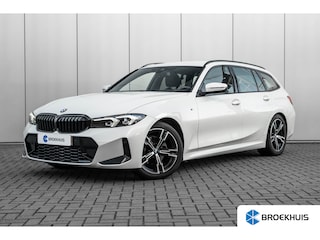 BMW 3-serie Touring 320i 184PK | M-sport | Sfeerverlichting | Ledere Bekleding | Stoelverwarming | 18''LMV