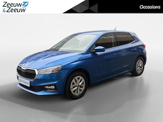 Skoda Fabia 1.0 TSI Selection 116PK AUTOMAAT | Lichtmetalen velgen| Parkeer sensoren| Climate Control| Stuur verwarming| Stoel verwarming| Apple Carplay & Android Auto