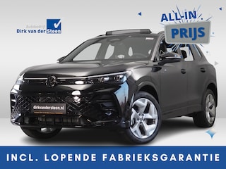 Volkswagen Tiguan 1.5 eHybrid R-Line Edition | Massagefunctie Voor | Stoelverwarming | Plug-in  | 360° Camera | Panoramadak | Dodehoekdetectie |