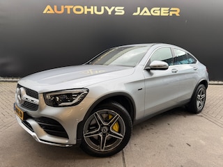 Mercedes-Benz GLC 300e 4MATIC AMG Pano Carplay Alcantara Hout-Inleg Camera Sfeerverlichting