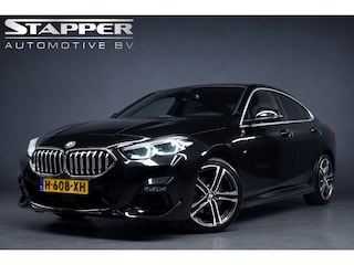 BMW 218i 141pk Automaat M-Sport Org.NL Virtual/Carplay/Camera/Led/H.Leer/Stoelverw./Pdc/Lmv18"
