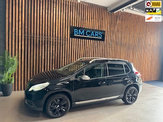 Peugeot 2008 1.2 PureTech Allure Sport, Panodak,Trkhaak