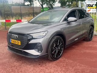 Audi Q4 40 Launch edition Advanced Plus 77 kWh 21inch Trekhaak Matrix