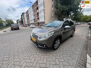 Peugeot 2008 1.2 PureTech Style