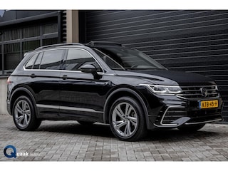 Volkswagen Tiguan 1.4 TSI eHybrid R-Line | PANO | IQ-LIGHT | ADAPTIVE | 245PK