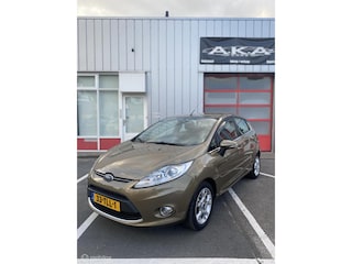 Ford Fiesta 1.25 Titanium 5-drs | Origineel NL | Distributieriem vervangen | Airco| APK 06-2027