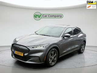 Ford Mustang Mach-E Extended RWD 98 kWh | SOH 94% | 360 Camera | Stoel- en stuurverwarming | CarPlay | Cruise Control | Incl. BTW
