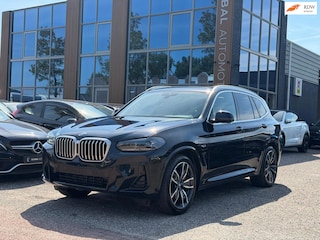 BMW X3 XDrive30e High Executive - M PAKKET - PANORAMADAK - M REMMEN - LEER
