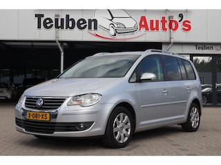 Volkswagen Touran 1.4 TSI Comfortline | Onderhoud aanwezig | Automaat | 7 zitplaatsen | Cruise control | Trekhaak | Climate control