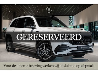 Mercedes-Benz EQB 300 4MATIC AMG 67 kWh 7-persoons|Night|Keyless|SOH 97,9%|Verw-stln|Cruise|360°|Panorama|HUD|Sfeer|Nieuwprijs €74.626