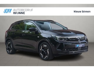 Opel Grandland 1.6 Turbo Plug-In Hybrid 300pk 4x4 EAT8 GSe | Navi | App Connect | Climate | Adaptive Cruise | Keyless | Elektrische Achterklep | Camera | Leder Pakket