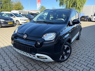 Fiat Panda 1.0 Hybrid Pandina (BOVAG/RIJKLAARPRIJS)