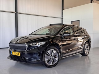 Skoda Enyaq iV 80 150kW/82kWh Lounge|Panoramadak|Trekhaak|SoH 93,77%| Skoda Enyaq iV 150kW/82kWh Lounge|Panoramadak|Trekhaak|SoH 93,77%|