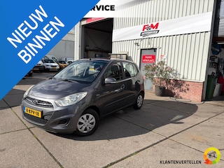 Hyundai i10 1.0 Black pack Airco, trekhaak afneembaar, pdc achter
