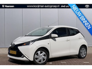 Toyota Aygo 1.0 VVT-i x-play / Camera / Bluetooth / AC /