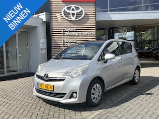 Toyota Verso-S 1.3 VVT-i Aspiration PANORAMA DAK NL-AUTO