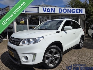 Suzuki Vitara 1.6 Exclusive | All-Season / Navigatie / Camera / Cruise