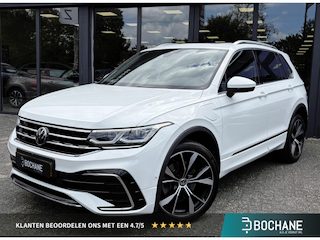 Volkswagen Tiguan 1.4 TSI eHybrid R-Line Business+ | Head-up display | Panoramadak | Leder interieur | 20 inch |