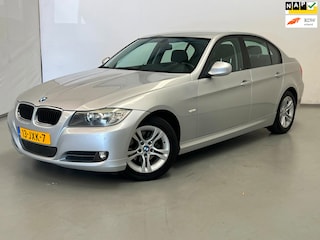 BMW 318i / NL-auto / 2e eig / Dealer Onderhouden