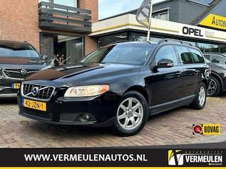 Volvo V70 2.0 107KW Limited Edition + 16"/ Navi/ Clima/ Cruise/ Leder/ Stoelverwarming/ NL auto