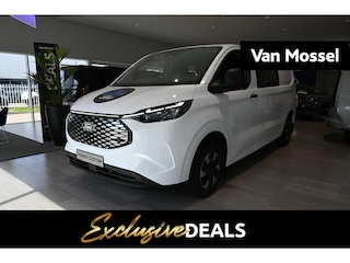 Ford Transit Custom 320 L2H1 Trend 65 kWh Dubbel Cabine | €5.000 Korting | 0,99% Financial Lease | Trekhaak | 6 Zitplaatsen | Betonplex Laadvloer | NIEUW UIT VOORRAAD