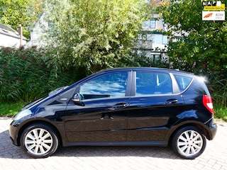 Mercedes-Benz A-klasse 160 95pk Airco Cruise Trekhaak Hoge instap