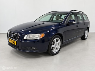 Volvo V70 3.0 T6 AWD Momentum NL AUTO / LEER