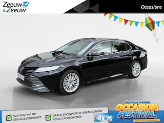 Toyota Camry 2.5 Hybrid Premium LM VELGEN | LEDER | STOELVERWARMING | CRUISE | NAVI