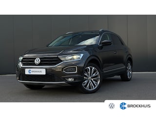 Volkswagen T-Roc | Achteruitrijcamera standaard | Cruisecontrol adaptief | Lichtmetalen velgen 18"