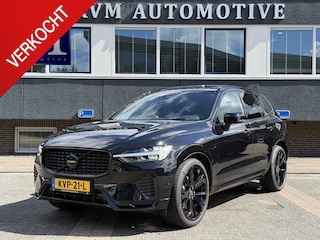 Volvo XC60 2.0 T8 Plug-in hybrid AWD Plus Dark LUCHTVERING| BOWERS & WILKINS| ELEKTRISCHE TREKHAAK| FULL OPTIONS| HEAD-UP DISPLAY| 360 CAMERA| ACHTERBANK VERWARMING| STOEL + STUURVERWARMING