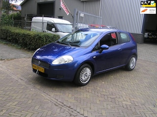 Fiat Punto Grande 1.2 Sportsound 185 d km nap airco apk
