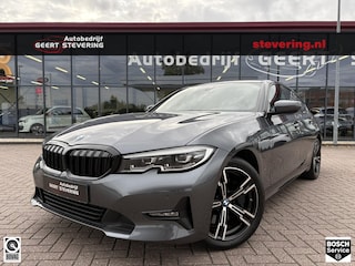 BMW 3-serie (g20) 330e 292pk / Navi / Leder