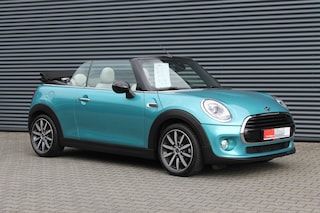 Mini Cooper Cabrio 1.5 Cooper Serious Business Uitv. NAVIGATIE