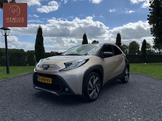 Toyota Aygo 1.0 VVT-i MT Envy | LED - JBL Sound | CarPlay | Camera | Adap Cruise