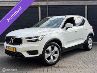 Volvo XC40 2.0 T4 Automaat 190 PK Momentum Carplay / Voorruitverwarming