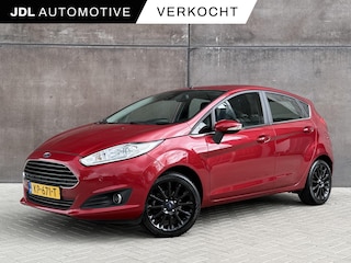 Ford Fiesta 1.0 EcoBoost Titanium | Navigatie | Cruise control | Climate control | Parkeersensoren voor + achter |