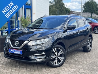 Nissan Qashqai 1.3 DIG-T N-Connecta l Panoramadak, Navigatie, Achteruitrij Camera, Adaptieve Cruise, Parkeersensoren V+A, Keyless-Entry