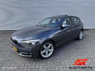 BMW 116i Business+ Sport | Panorama dak | Navigatie |