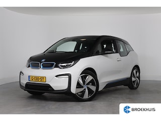 BMW i3 Basis 120Ah 42 kWh | Navigatie | Camera | LED | Cruise Adaptive | Parkeersensoren V+A | Stoelverwarming | Clima | Lichtmetalen Velgen