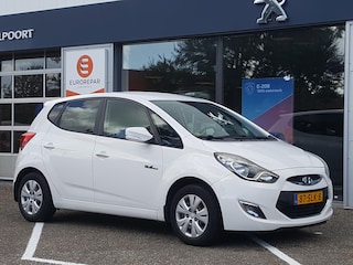 Hyundai ix20 1.4i blue 90pk i-Motion