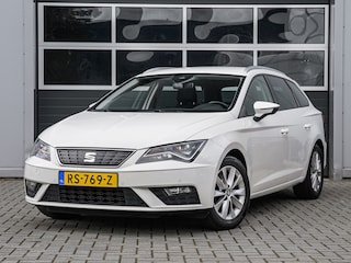Seat Leon ST 1.0 EcoTSI Style Intense | Carplay | Full LED | Keyless | Leder/alcantara | PDC v+a | Climate control | Stoelverw.