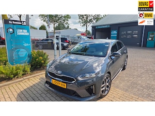 Kia ProCeed 1.4 T-GDI GT-Line Automaat l ACC l Dodehoek detectie l Stoel en stuurverwarming