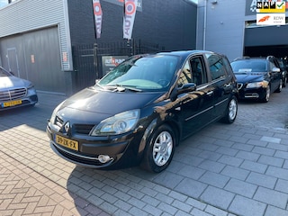 Renault Scénic 2.0-16V Tech Line Trekhaak Pano Airco PDC NAP APK