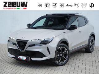 Alfa Romeo Junior Elettrica Speciale 54 kWh | Schuifdak | Carplay | 18"